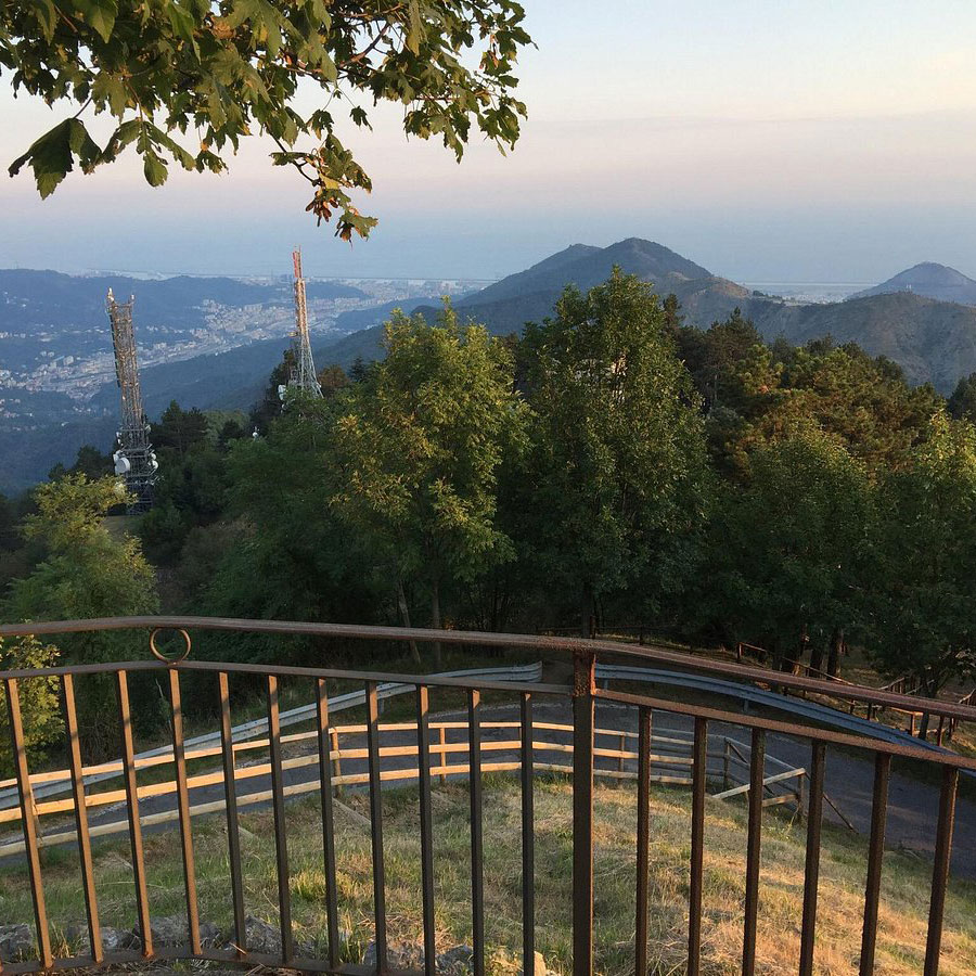 Cerimonie nel suggestivo scenario delle colline liguri: foto 2